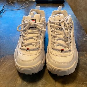 FILA women’s shoes 6.5